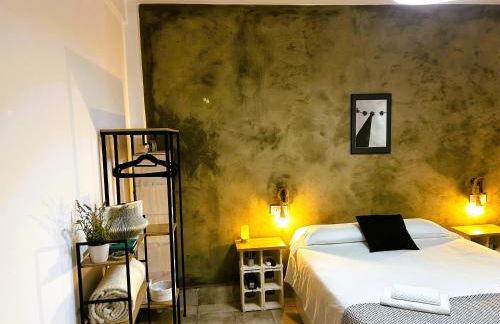 Apartamento independiente con parking privado gratuito y terraza de ensueño junto al Teatro Romano - Foto 2