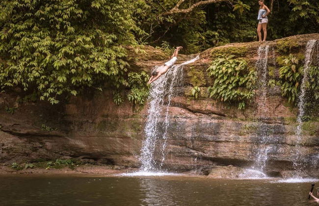 Regalia Waterfalls Hiking Tour - Photo 2