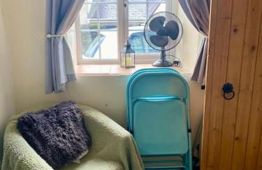 Snowdrop Stone Detached Cottage - Photo 13