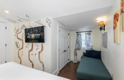 Renovated Historic 4BR House Near Magazine St & Uptown - Photo 39