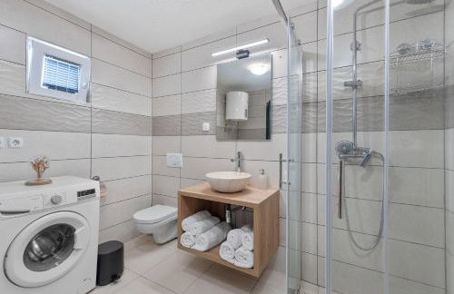 Villa Green Garden - Infinity Pool, Jacuzzi, Sauna and Panoramic Sea View - Foto 45