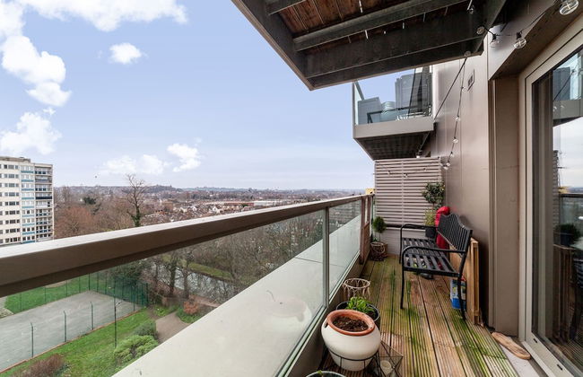 Beautiful Modern Apartment Centrally Located - Foto 19