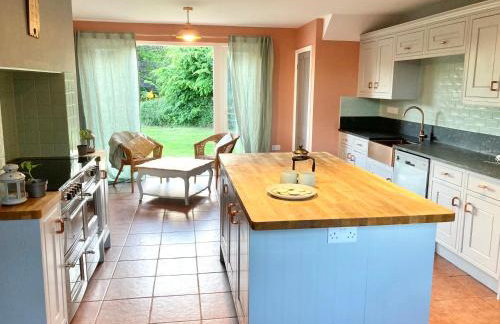 Large House On Farm With Own Heated Pool, As Seen On BBC TV - Photo 7