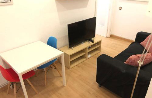 NEW! Cute apartment near metro - Foto 3