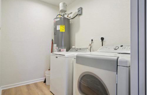 Stylish Spacious Comfort 4BR3BA Downtown Gem - Foto 18