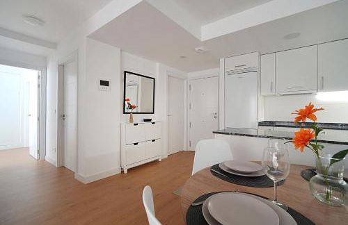 GALIHOST - Apartamentos con parking frente a la playa - Foto 35