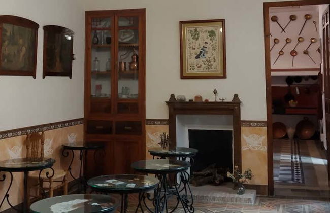 Visita guiada por el Palacete de la Hilandera - Foto 1