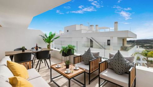 ViVi Homes - Roli Pool, Terrace, Golf & Beach - Photo 4