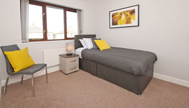 Ideal for Alton Towers, Staffordshire and The Peak District - Foto 5, Habitación