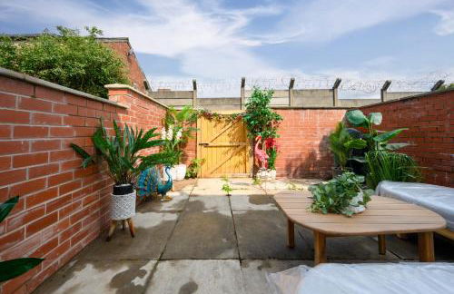 SLUXE Properties 4mins to Etihad Stadium and Coop live - Foto 37