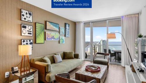 Splendid Resort - Oceanview 1BDR & 1BA Apt Right on the Beach, Heated pool, GYM - 25 min to FIFA! - Photo 2