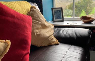 Top Floor at Cantref House - Photo 4