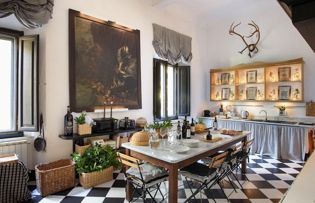 Large Beautiful Villa in Tuscan Hills of Chianti Stunning Gardens and Large Pool - Foto 20