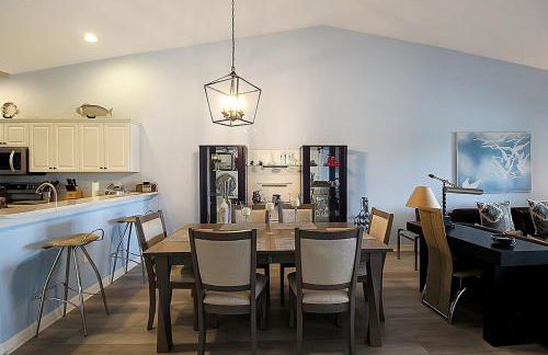 Well-appointed lakefront condo - Heritage Oaks County Club - Foto 11