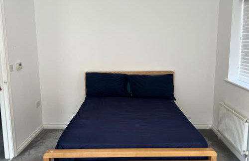 House - Sleeps 5 Private Parking & Pets Allowed - Foto 11