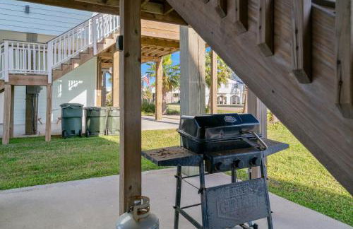 Charming Beachside Retreat: Steps from the Sand and Surf - Foto 35