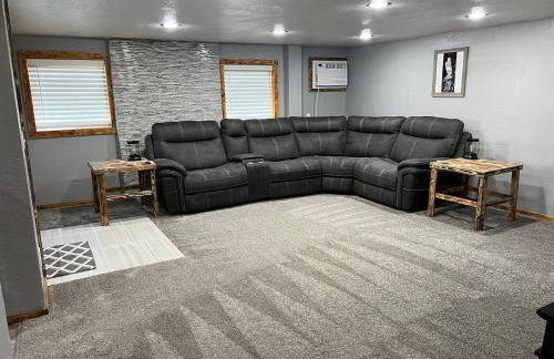 Cozy Home Between Zion & Bryce - Photo 1