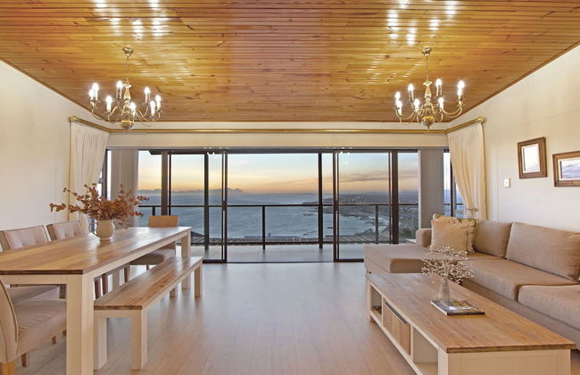 Zaria Sun Penthouse - Photo 1