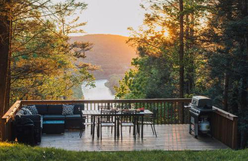 Rivers Ledge Cabin with Sauna and Hot Tub - Foto 40