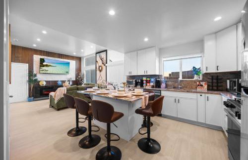 Entire Private Home with 3 Bedrooms 2 Bathrooms, with Garage, Gated Yard, King Bed House, Available Now - Foto 30