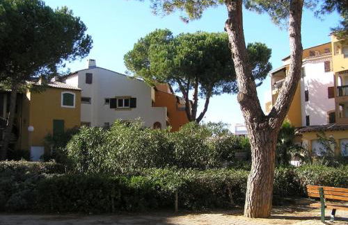 Studio cabine climatisé rez de jardin plage 150m Boucanet - Photo 1