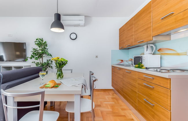 Main Street Apartments - Foto 20