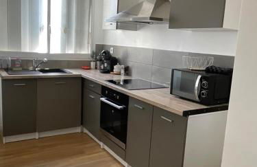 Le Repaire Urbain - 8 voyageurs - Foto 17