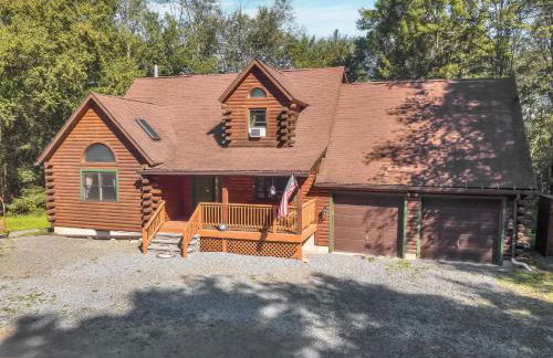 Secluded Log Cabin with Hot Tub Fire Pit Game Room - Foto 68
