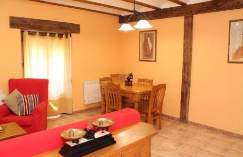 Apartamentos Clavería - Foto 25