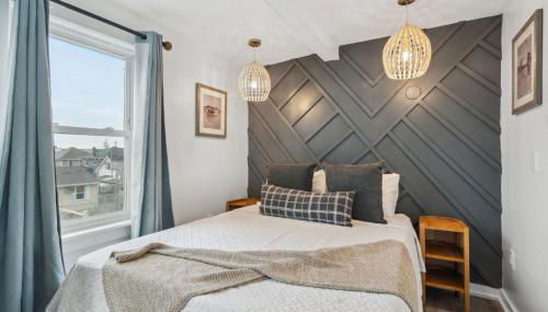 Newly Renovated Private Balcony Steps to Beach - Foto 3