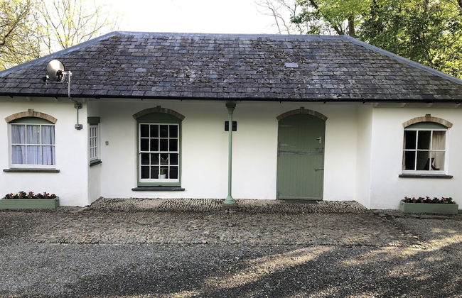 Idyllic Location, Stunning Views, Relax & Refresh in Peace & Comfort - Foto 1