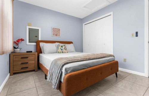 Willow Haven 2BR Cozy Retreat, Close to Hartford - Foto 31