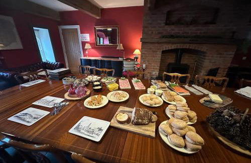 Royal Portrush Golfing Base- Riverside Renovated Flax Mill - Foto 21