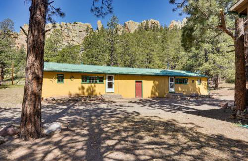 Secluded Stonewall Cabin with Mountain View! - Foto 3