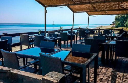 VILLA tous conforts avec Piscine privée et accès Plage - Foto 28