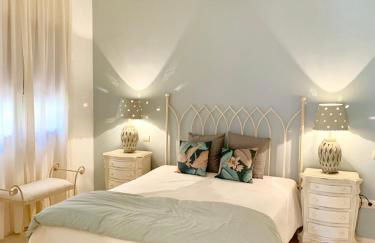 Beachside Apartment in Marbella - Photo 22