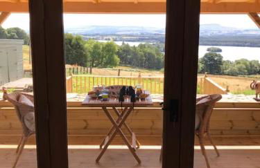 The Old Barn - cottage with spectacular lake view - Foto 25