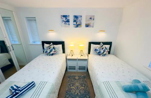 Entire 3-Bed Home, 5 mins to City Centre, Sleeps 6, 2 Free Parking - Foto 4