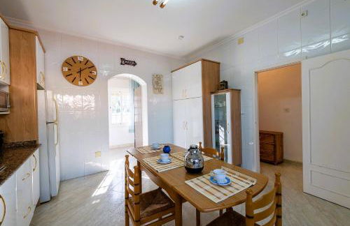 Chalet en el Mar Menor (Cartagena) con Piscina Privada y 4 dormitorios - Foto 15