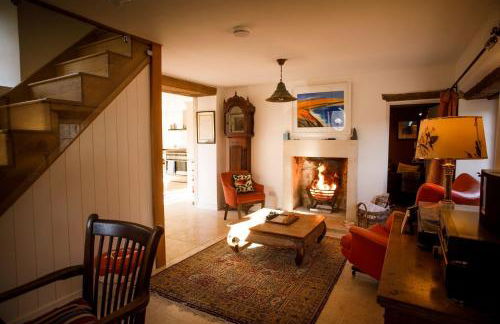 Cotswolds AoNB Cottage- Modern Renovation- Sleeps8 - Foto 10