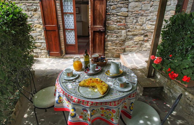 Farmhouse With Stables, Horses and the Ability to Make Horseback Riding - Foto 44