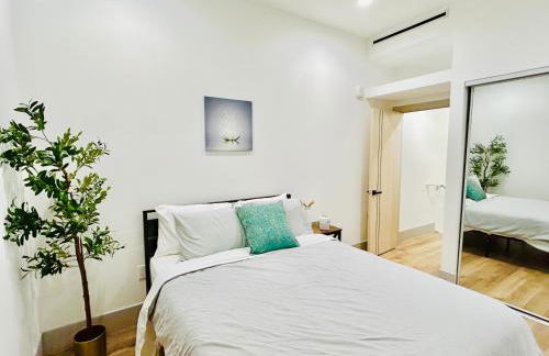 Newly Built Stylish Modern 2B In LA - Foto 58