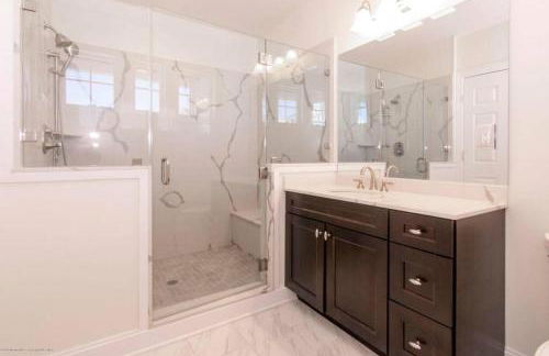 Ocean and Beach Views from Five Decks in Ortley Beach - Foto 53