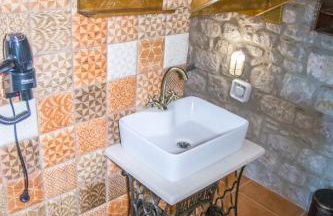 To Stolidi tis Psinthou - Foto 42