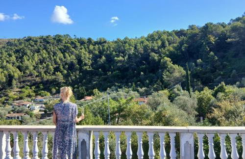 Villa dei Sogni, with private pool ,roof terrace and spectacular views of Monaco and Ligurian mountains - Foto 26