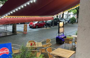 AU 47 ALLÉES D'ETIGNY - CENTRAL & STANDING - avec parking - Linge de lit et de toilette inclus - Foto 61