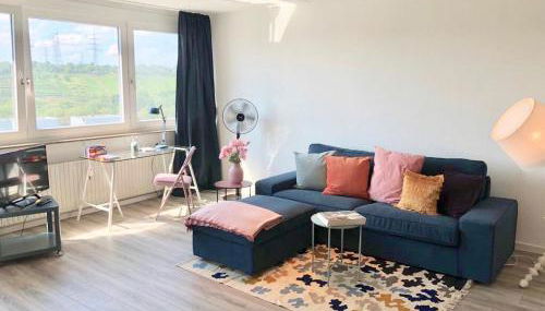 großes Appartement mit Aussichtsbalkon - Foto 2