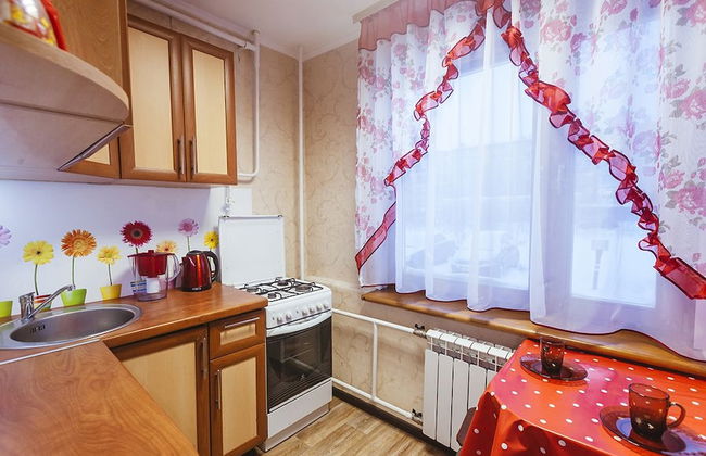 Apartments 5 zvezd Skver Stroiteley - Foto 8