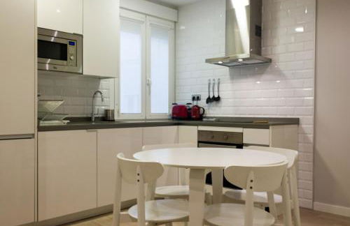 Arenal Suites Preciados - Photo 42