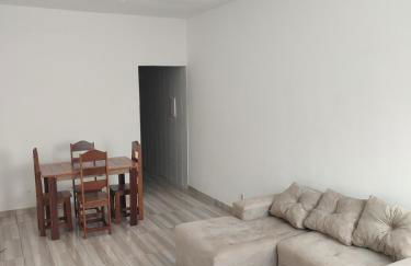 Casa inteira na Almirante Barroso - Foto 1